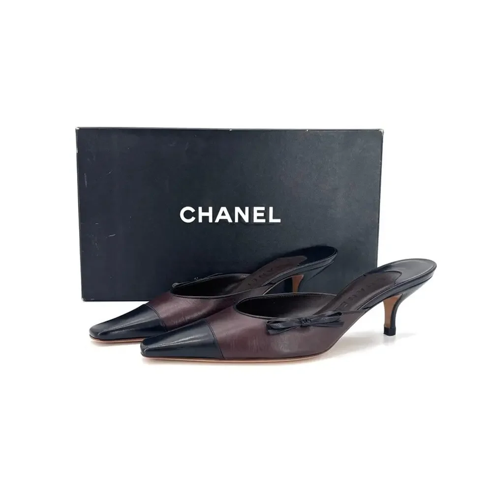 Vintage Chanel Karl Lagerfeld Era Bow CC Logo Cap Toe Kitten Heel Mules 37